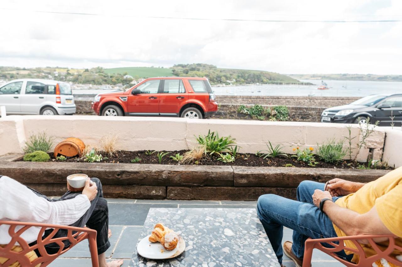 Stunning Views Over The Beautiful Falmouth Harbour Exterior photo